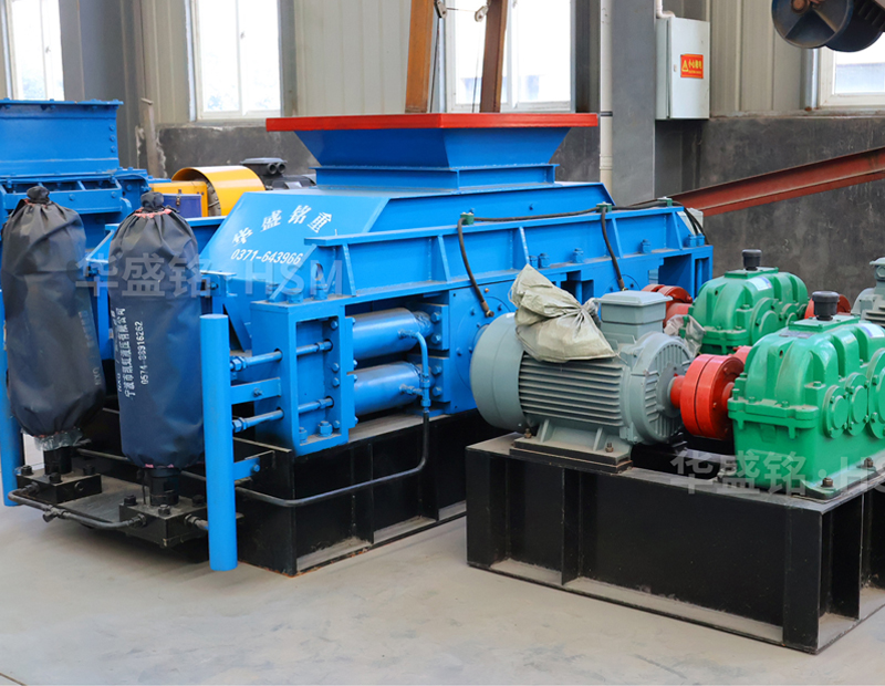 對輥制砂機加工山石怎么樣？制砂設備多少錢？